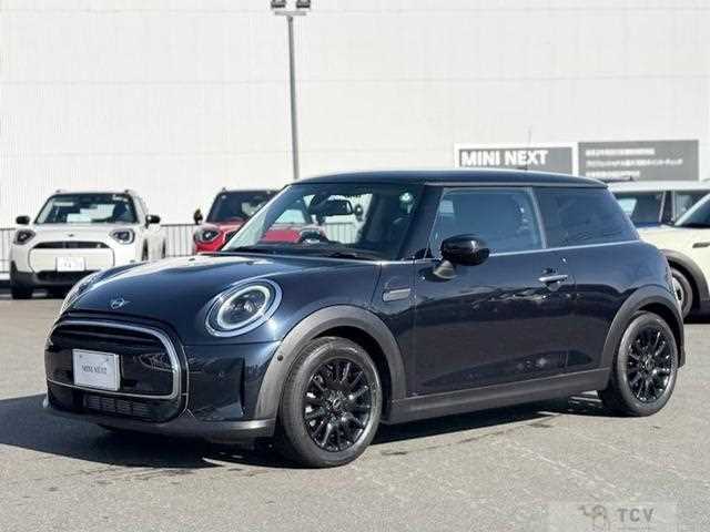 2022 BMW MINI