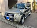 2011 Mitsubishi Pajero