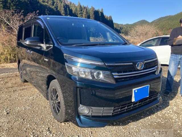 2014 Toyota Voxy