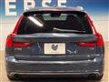 2017 Volvo V90