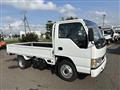 2004 Isuzu Elf Truck