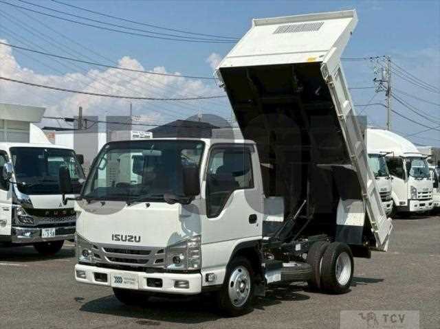 2023 Isuzu Elf Truck