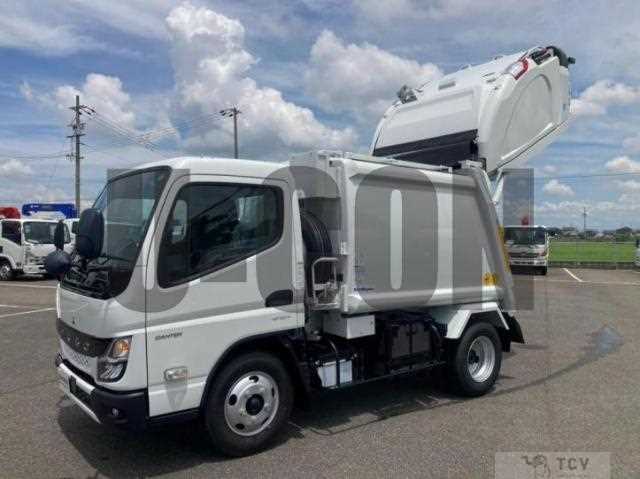 2025 Mitsubishi Fuso Canter