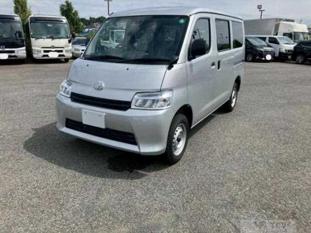 2025 Toyota Townace Van