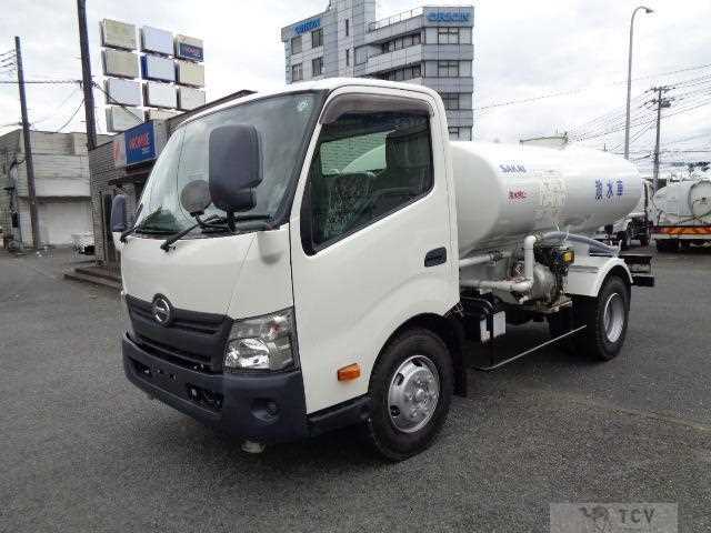2015 Hino Dutro