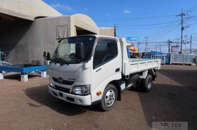 2017 Hino Dutro