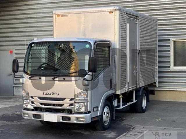 2017 Isuzu Elf Truck