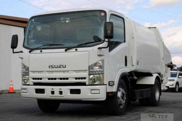 2010 Isuzu Elf Truck