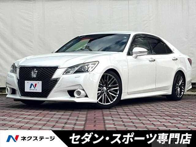 2013 Toyota Crown