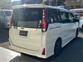 2015 Toyota Noah