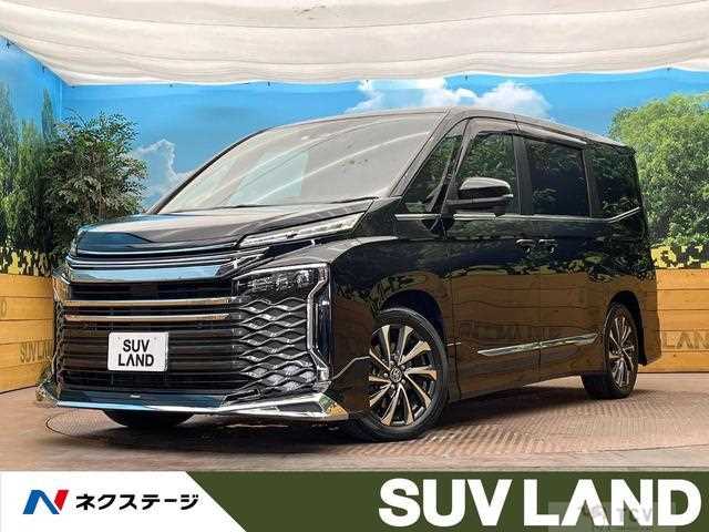 2023 Toyota Voxy