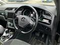 2017 Volkswagen Golf Touran