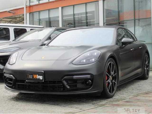 2021 Porsche Panamera