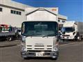 2016 Isuzu Elf Truck