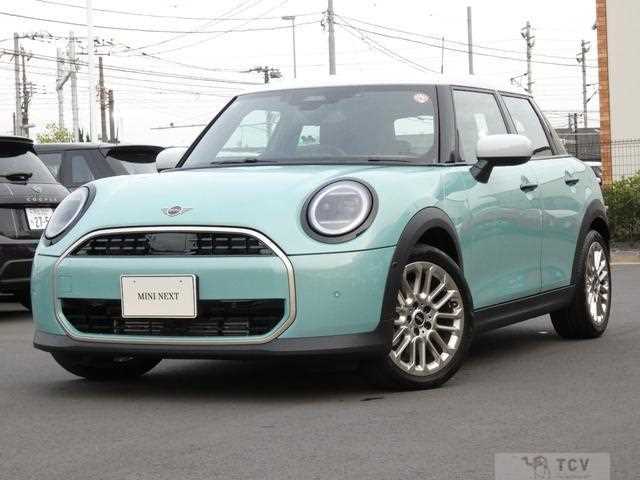 2025 BMW MINI