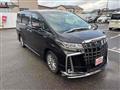 2019 Toyota Alphard Hybrid