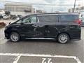2019 Toyota Alphard Hybrid