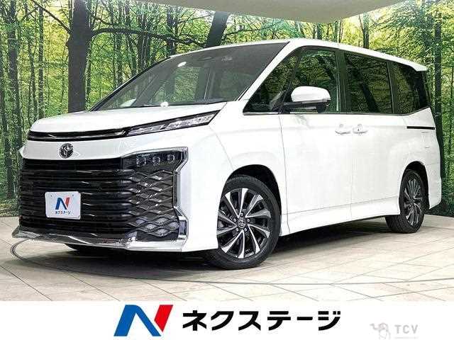 2025 Toyota Voxy