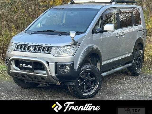 2015 Mitsubishi Delica D5