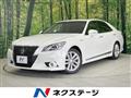 2013 Toyota Crown Hybrid