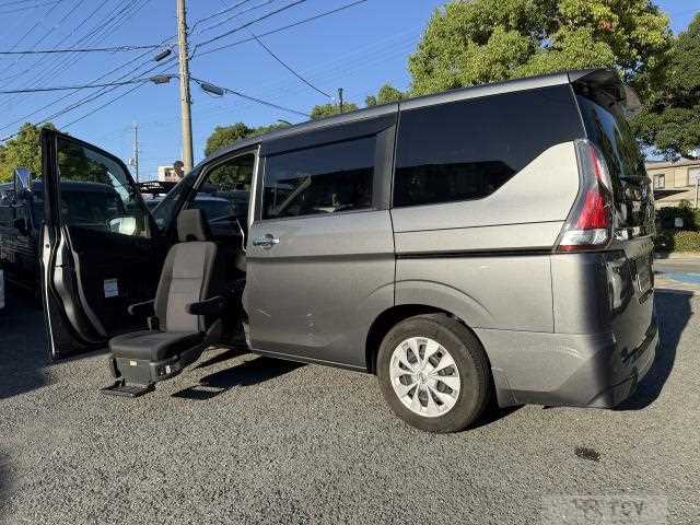 2020 Nissan Serena