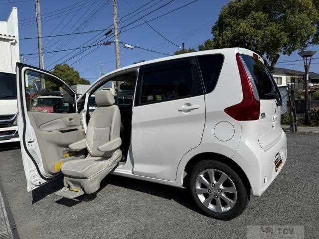 2014 Mitsubishi eK Wagon