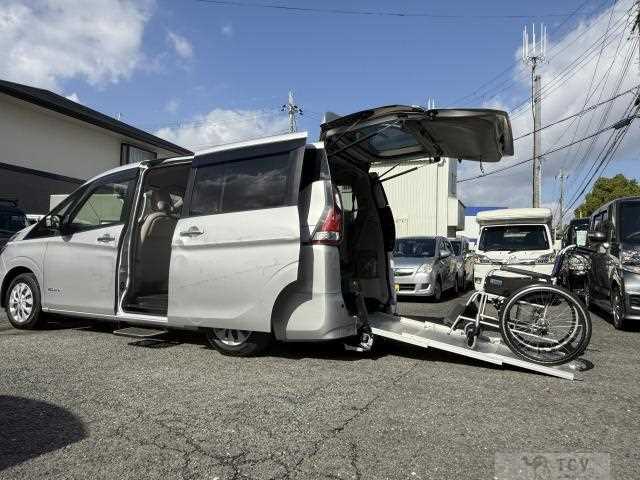 2018 Nissan Serena