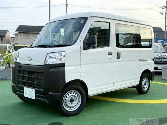 2022 Daihatsu Hijet Cargo
