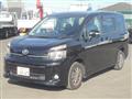2010 Toyota Voxy