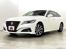 2019 Toyota Crown Hybrid