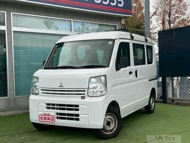 2017 Mitsubishi Minicab Van
