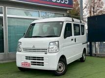 2017 Mitsubishi Minicab Van
