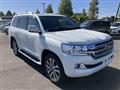 2016 Toyota Land Cruiser