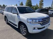 2016 Toyota Land Cruiser