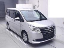 2014 Toyota Noah