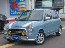2004 Daihatsu Miragino