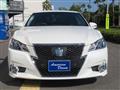 2013 Toyota Crown Hybrid