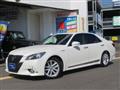 2013 Toyota Crown Hybrid