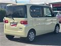 2011 Daihatsu Tanto