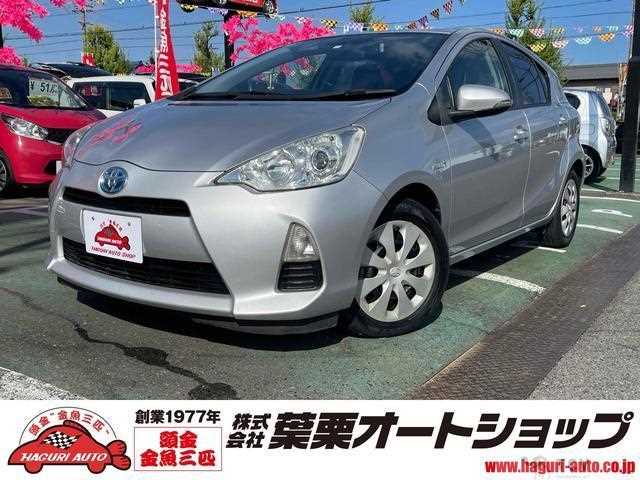 2013 Toyota AQUA