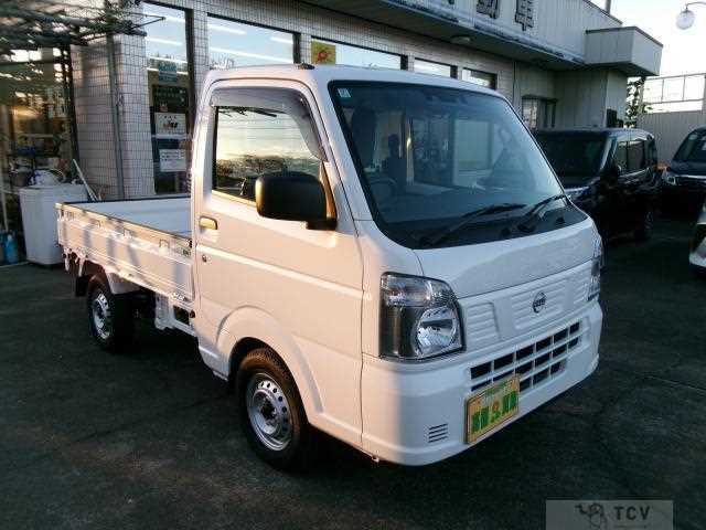 2025 Nissan Clipper Truck