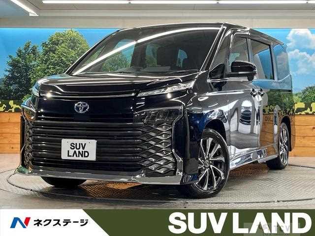 2023 Toyota Voxy
