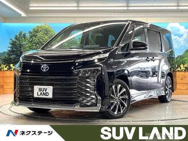 2022 Toyota Voxy