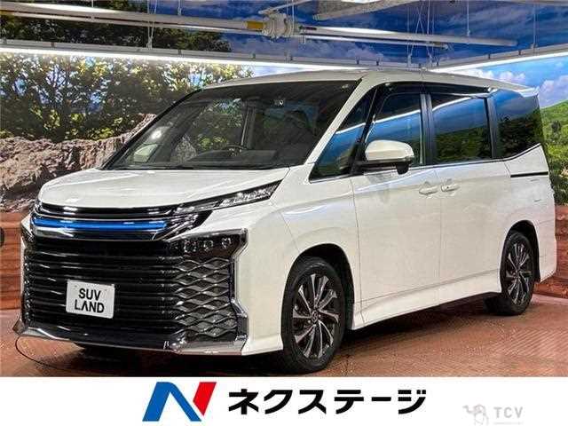 2022 Toyota Voxy