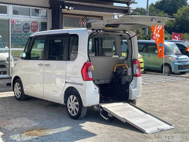 2014 Daihatsu Tanto
