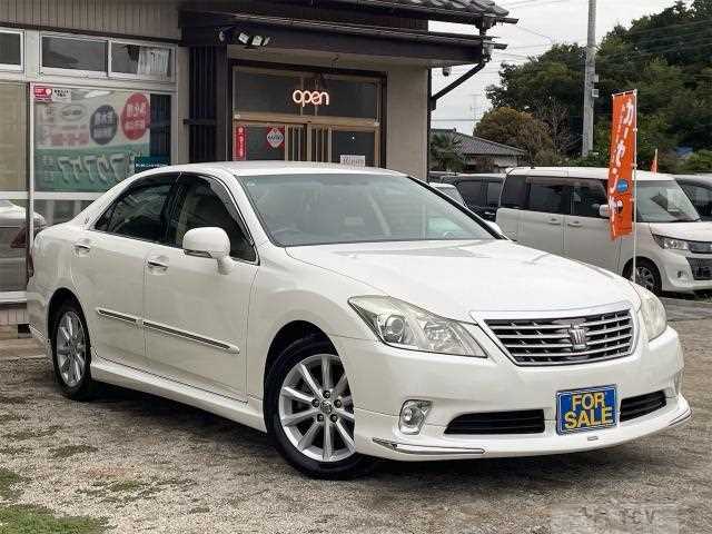 2012 Toyota Crown