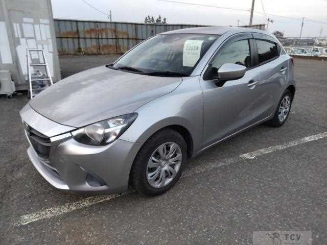 2016 Mazda Demio