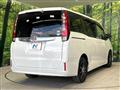 2016 Toyota Noah