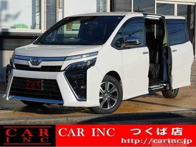 2018 Toyota Voxy