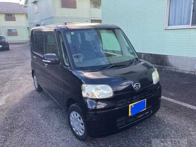 2010 Daihatsu Tanto